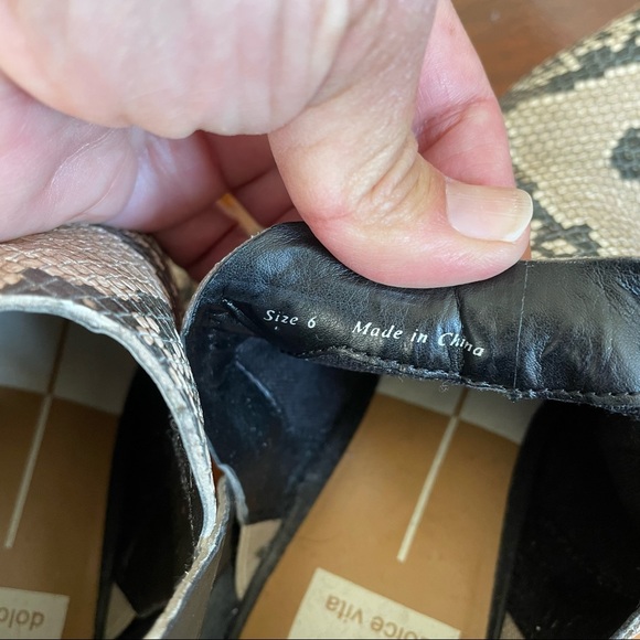 Dolce vita Snakeskin Karsen booties - Picture 5 of 7